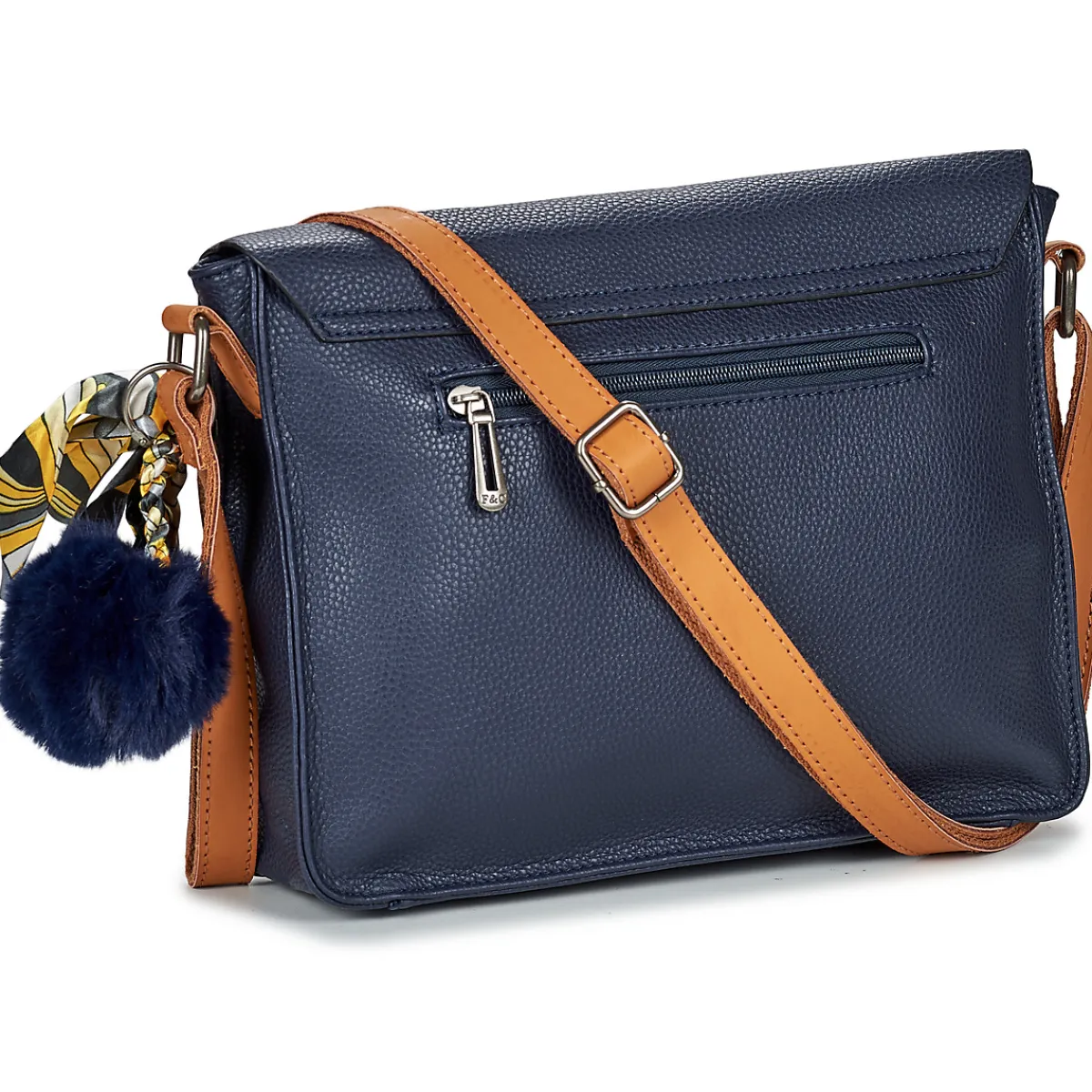 Casual Attitude - MILA Marine