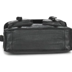 Casual Attitude - NUDILE