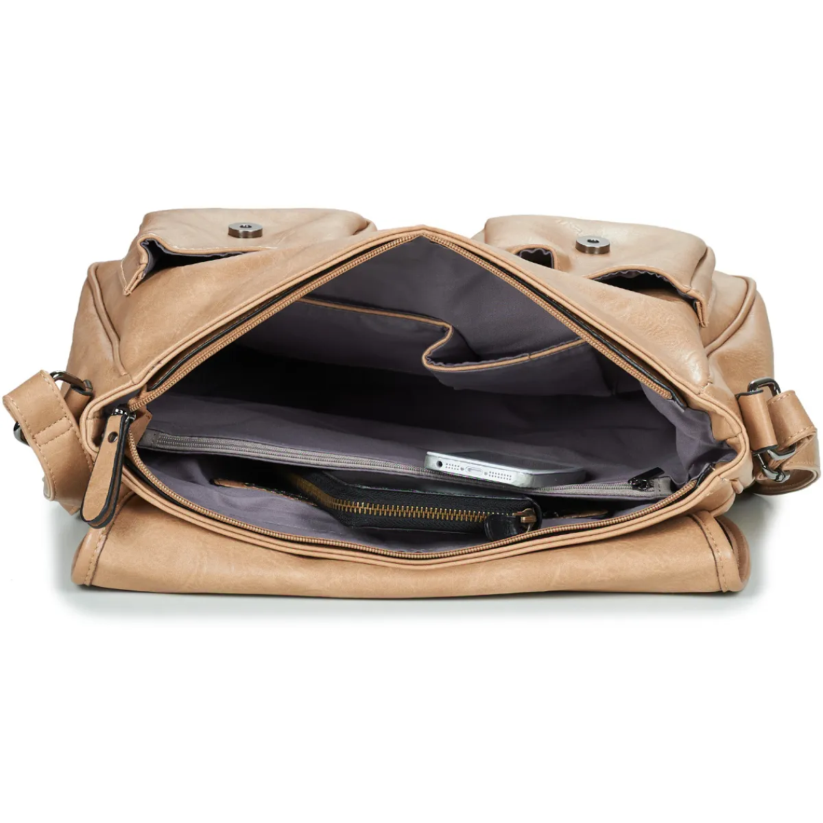 Casual Attitude - RUBY