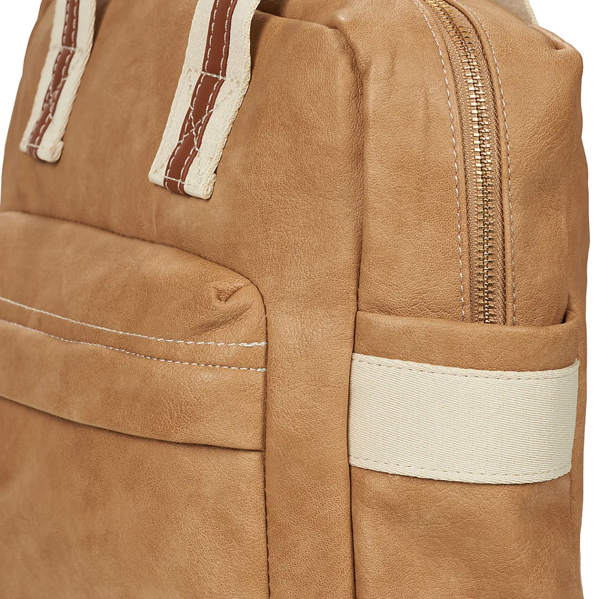 Casual Attitude - SISA Camel