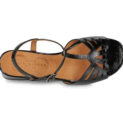 Chie Mihara - LAREINA Noir Hot