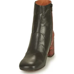 Chie Mihara - UKEA Camel Online