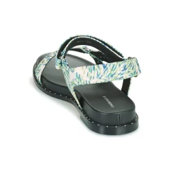 Cosmo Paris - HINES-CANVAS