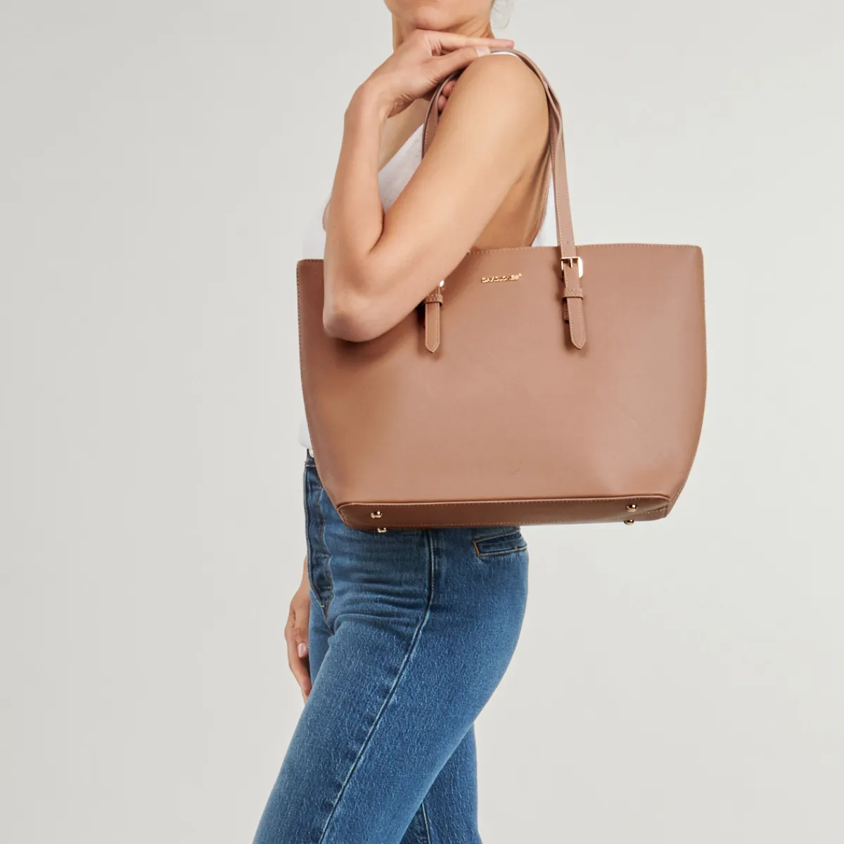 David Jones - CM6738A Rose Hot