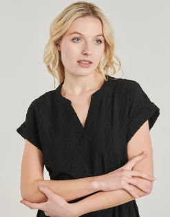 Deeluxe - ILANGA Noir Best