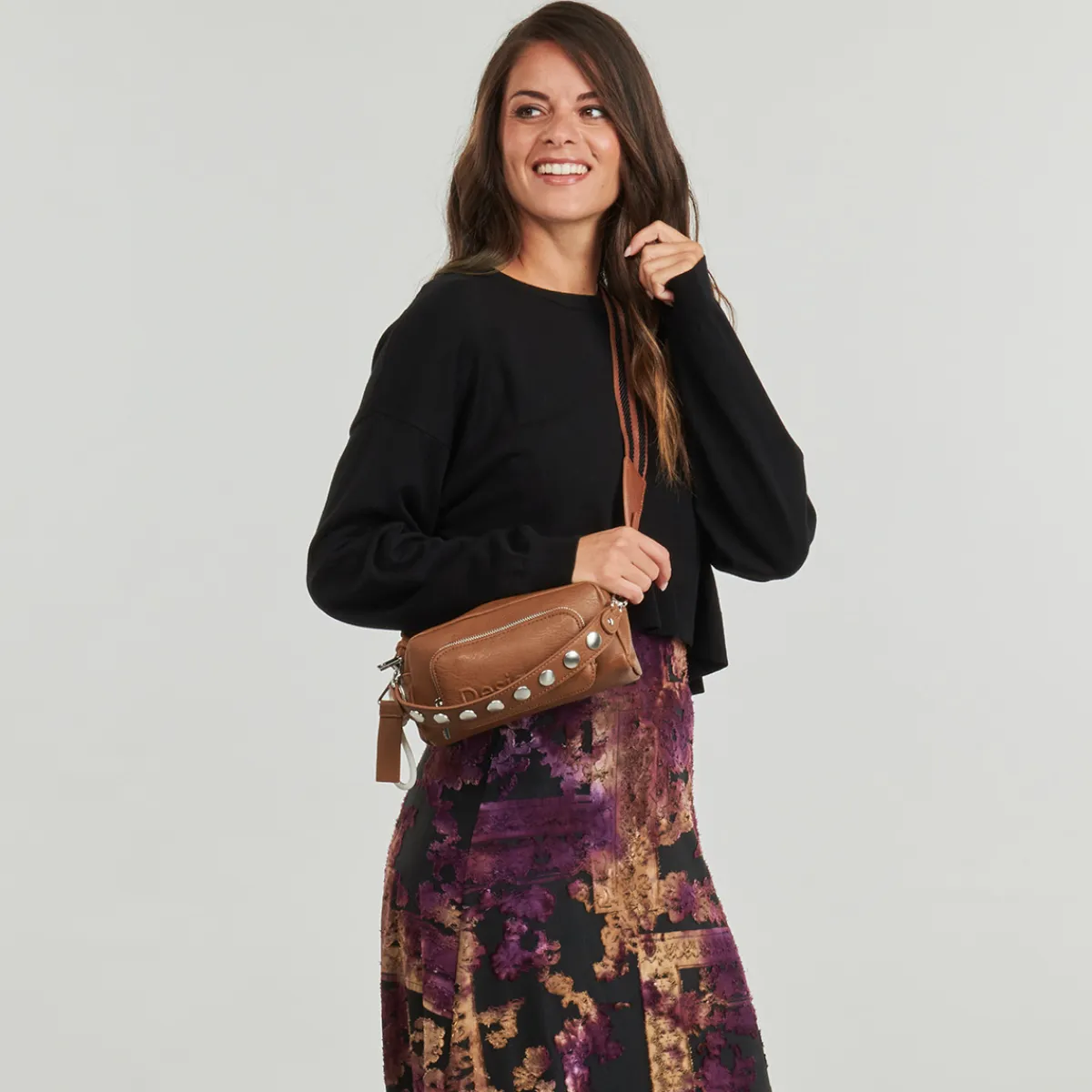 Desigual - BAG HALF LOGO FW24 PRADES CONT Camel Sale