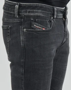 Hot Diesel - 1979 SLEENKER Noir