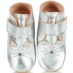 Easy Peasy - KINY CHAT