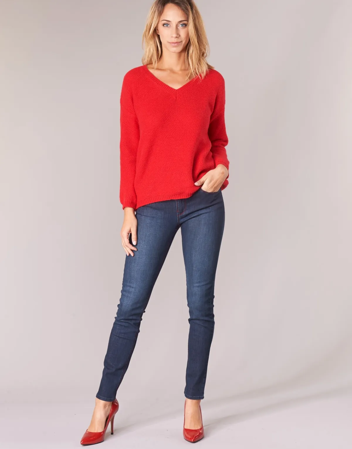 Emporio Armani - ISIWA Bleu Sale