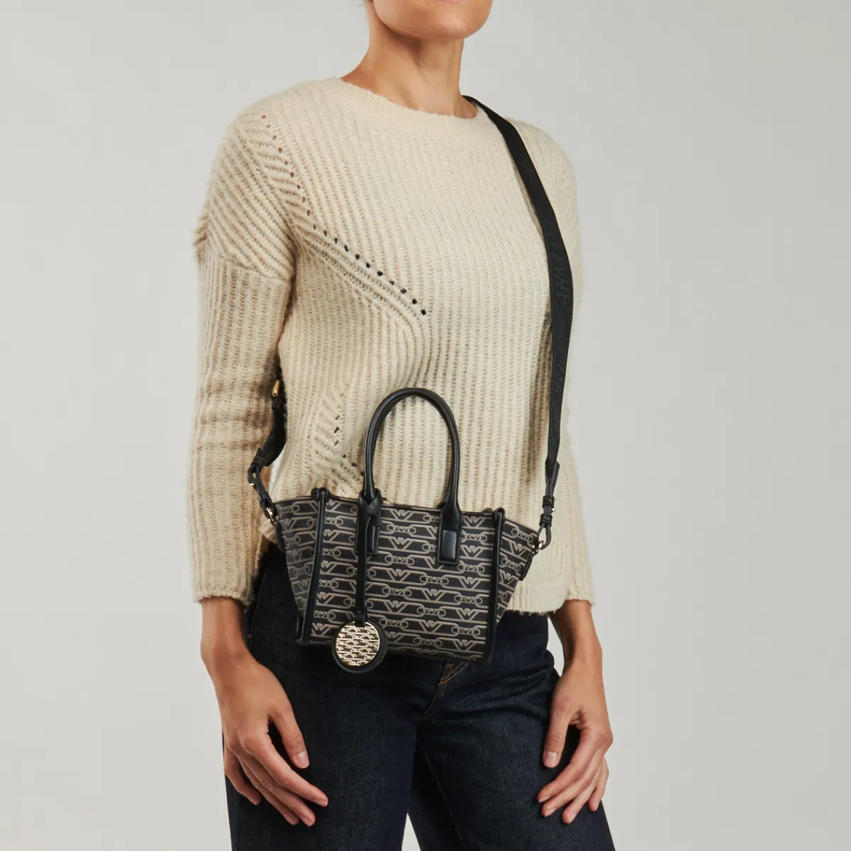 Emporio Armani - SHOPPING BAG EW000371