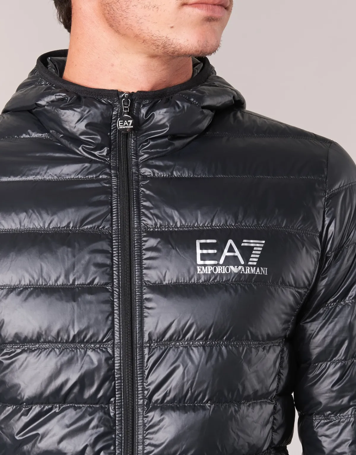 Emporio Armani EA7 - CORE ID 8NPB02 Noir Hot