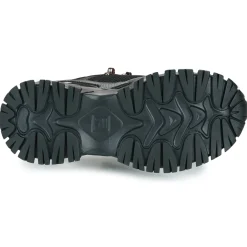 Fila - RAY TRACER TR2