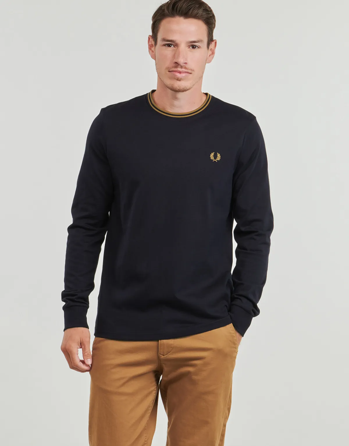 Fred Perry - TWIN TIPPED Marine Discount