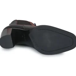 Hot Freelance - MONA Noir