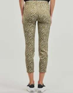 Freeman T.Porter - CLAUDIA SAVUTI