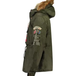 Geographical Norway - BARMAN BOY