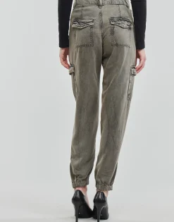 Guess - BOWIE CARGO CHINO Grisfoncé Best