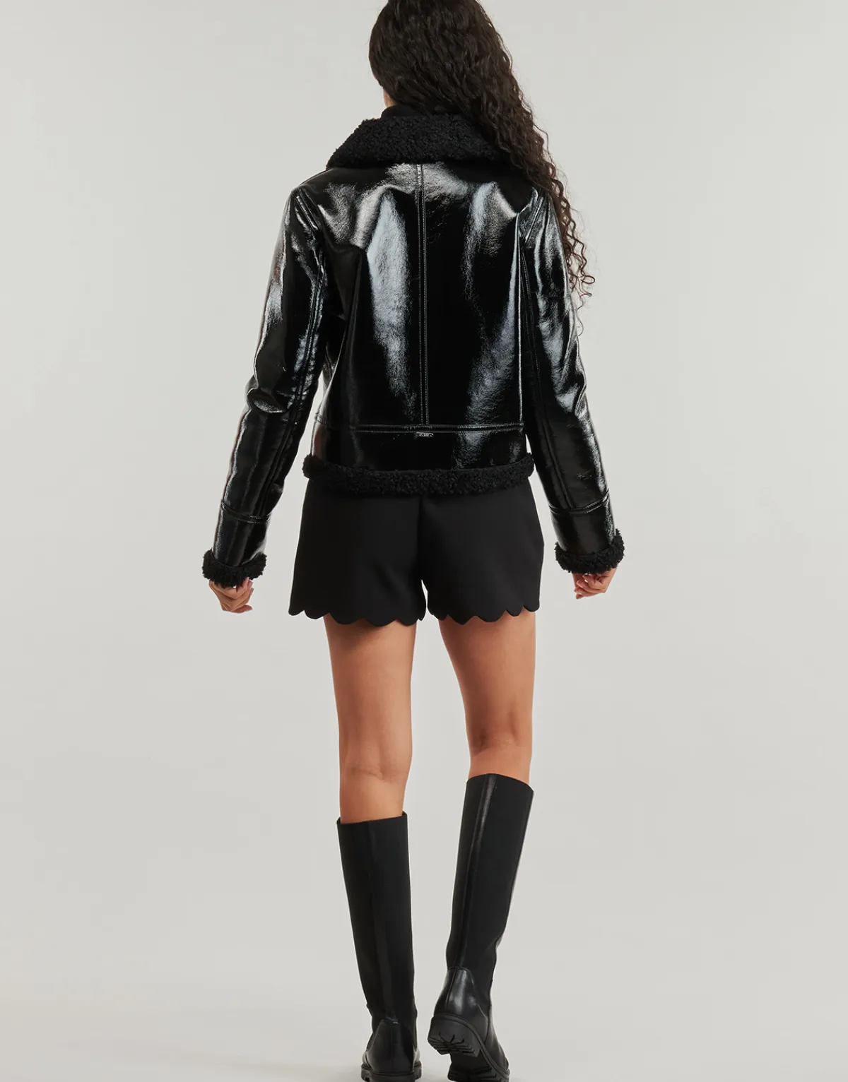 Sale Guess - LS ANDREA FAUX SHEARLING JKT Noir