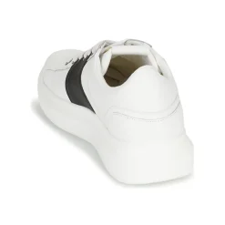 Outlet Guess - SALERNO