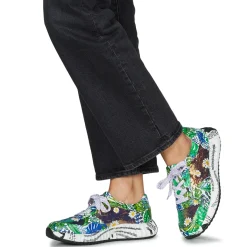 Laura Vita - BURTON Online