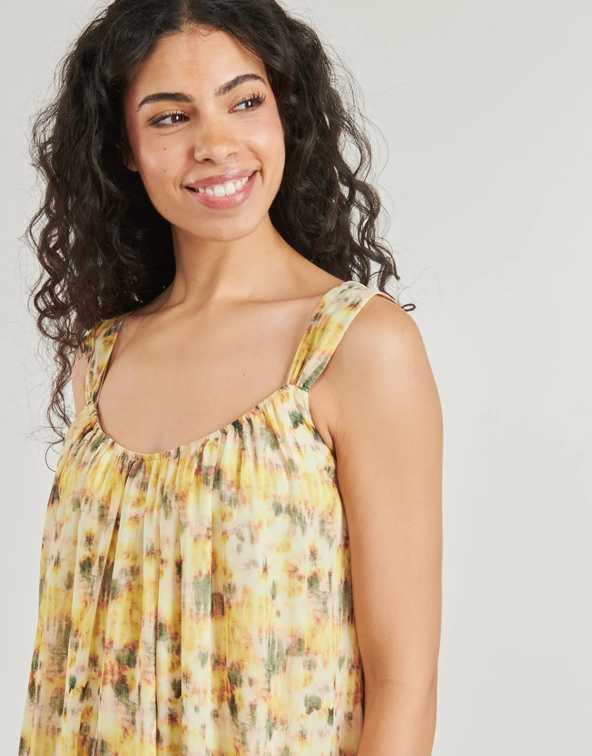 Le Temps des Cerises - LUIZA