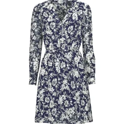 Hot Les Petites Bombes - ADELINA