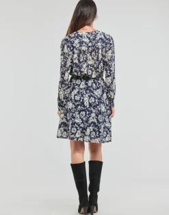 Hot Les Petites Bombes - ADELINA