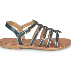 Clearance Les Tropéziennes par M Belarbi - MONZAR Marine