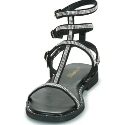 Hot Les Tropéziennes par M Belarbi - CORADIAM