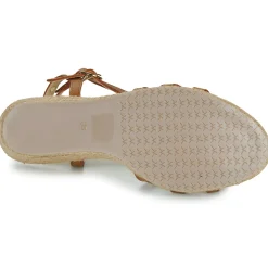 Discount Les Tropéziennes par M Belarbi - LILI Cognac