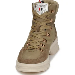 Les Tropéziennes par M Belarbi - CAKE