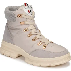 Les Tropéziennes par M Belarbi - CAKE