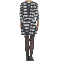 Loreak Mendian - PILI