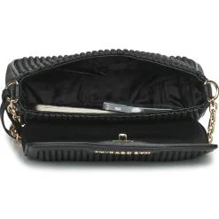 Mac Douglas - BRYAN KIRIBATI S