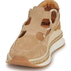 New Mam'Zelle - ESTACA Camel