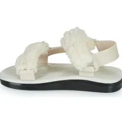 Melissa - PAPETTE FLUFFY RIDER AD