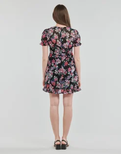 Molly Bracken - LA1076AE