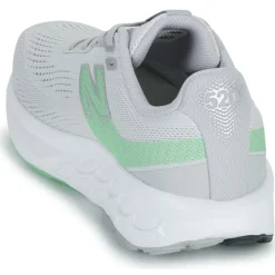 New Balance - 520