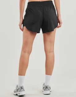 Online New Balance - CORE 5 INCH SHORT Noir