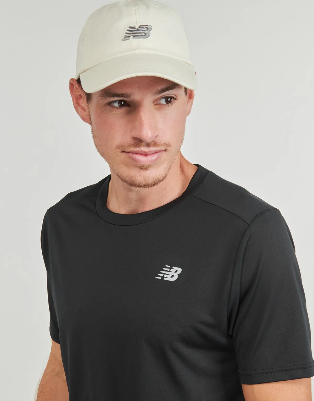 New Balance - CORE RUN SHORT SLEEVES Noir Clearance