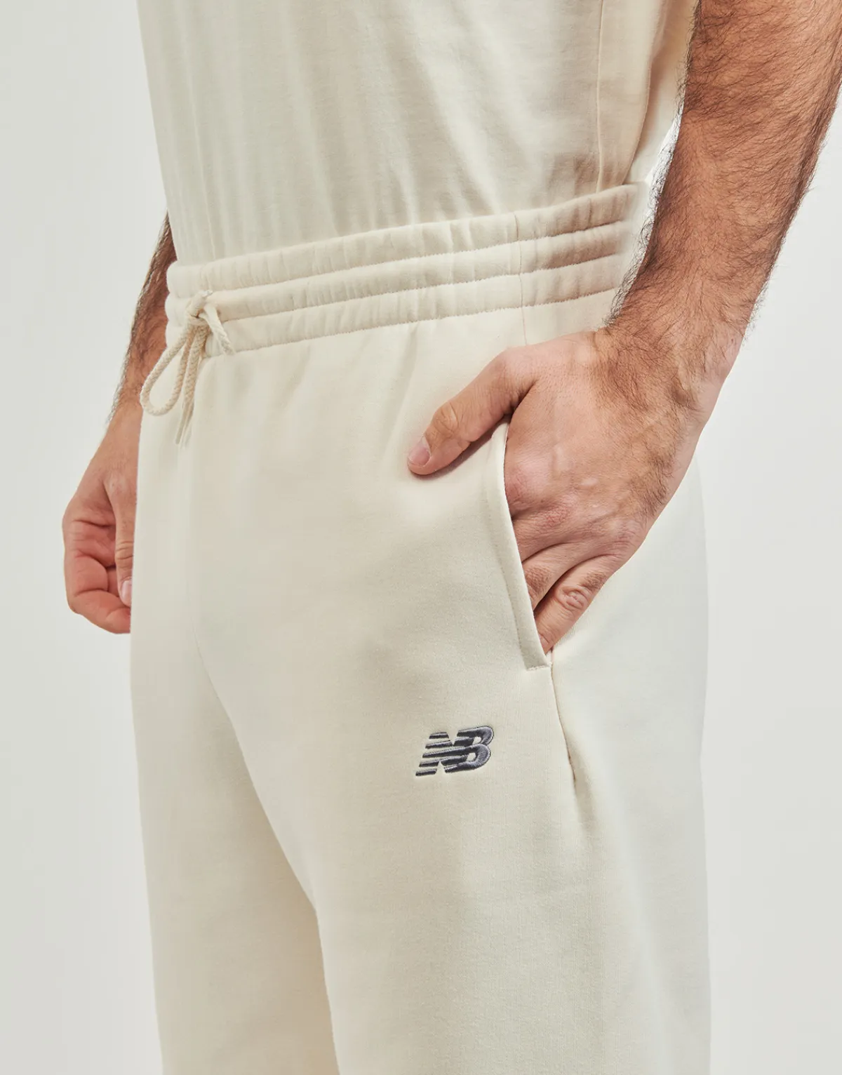 New Balance - FLEECE JOGGER Beige Clearance