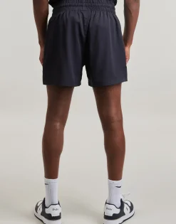 New-Era - LEAGUE ESSENTIALS SHORT Noir Hot