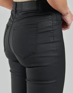 Noisy May - NMCALLIE