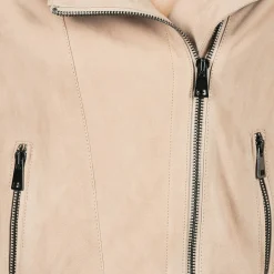 Oakwood - 61903 Roseclair Sale