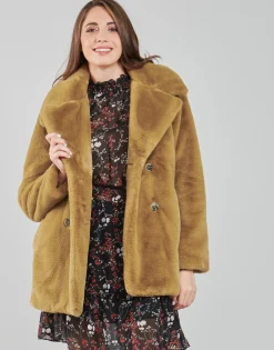 Oakwood - PERSHING Camel Discount