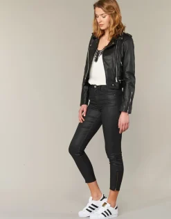 Oakwood - YOKO Noir Outlet