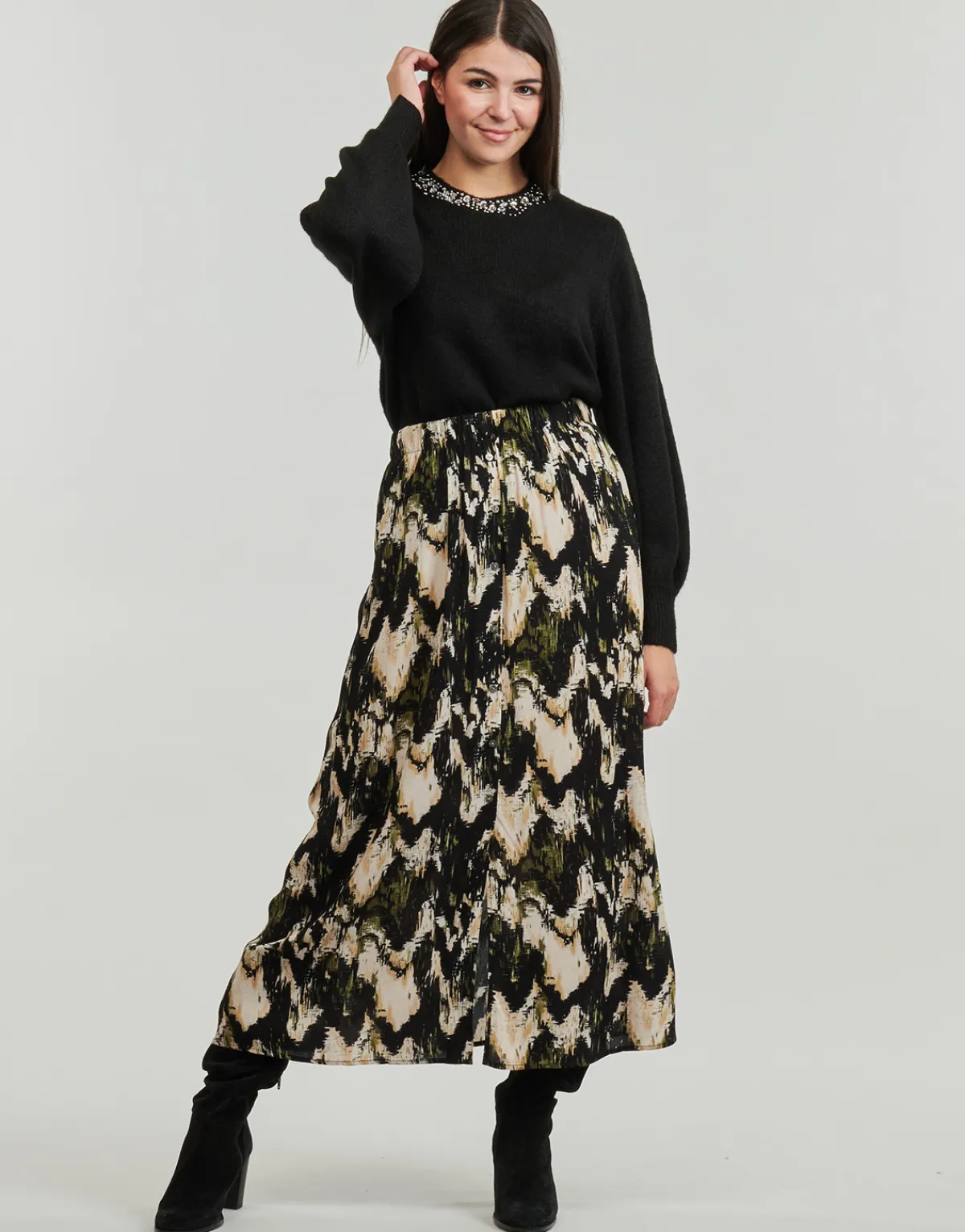 Online Only - ONLJESSIE