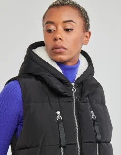 Online Only - ONLNEWNORA PUFFER WAISTCOAT CC OTW Noir