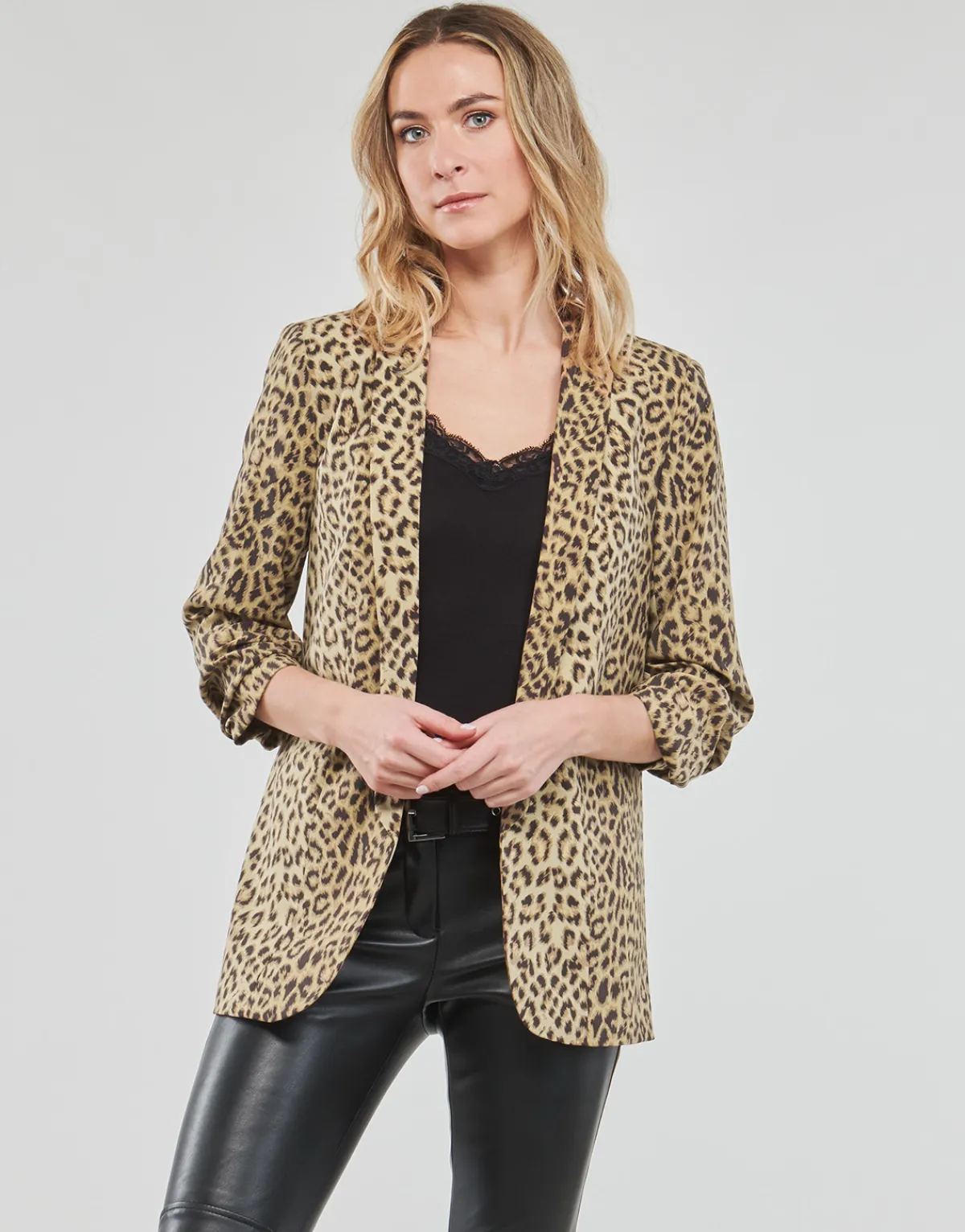 Pieces - PCBOSS 3/4 PRINTED BLAZER