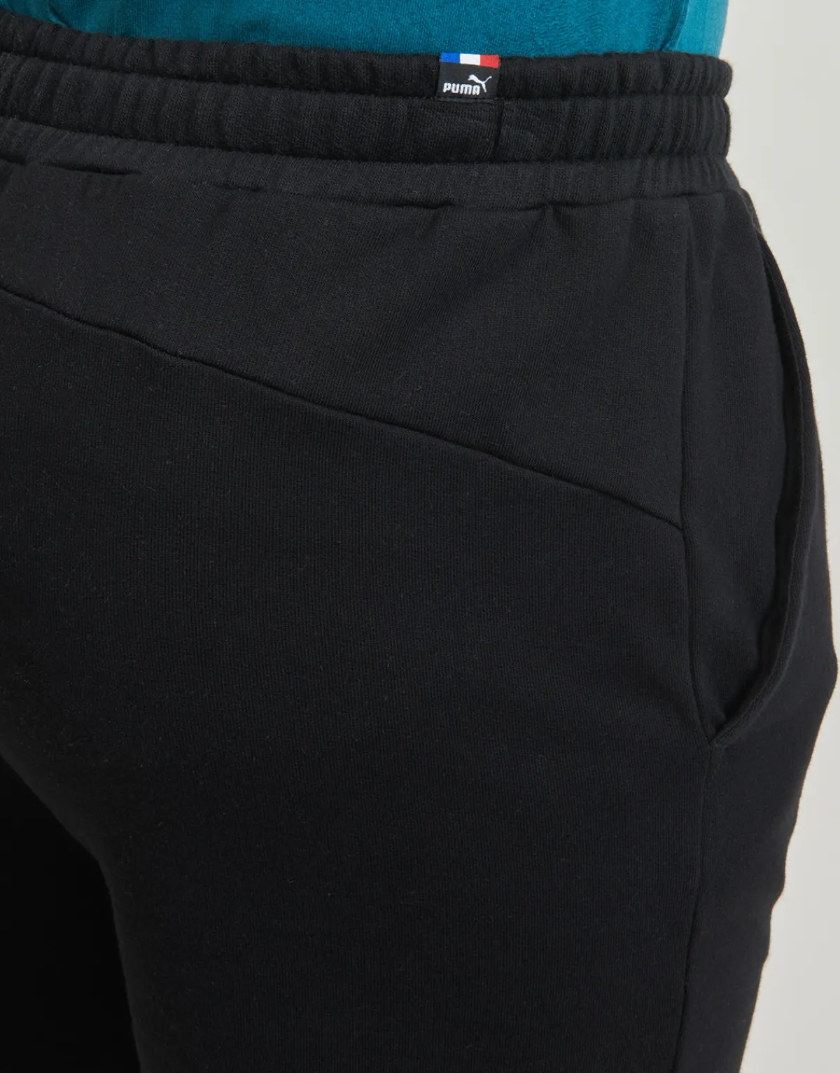 Puma - "BETTER ESSENTIALS MADE IN FRANCE Noir New